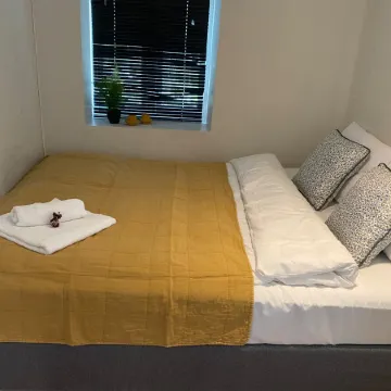 Central bus station apt (D14C)