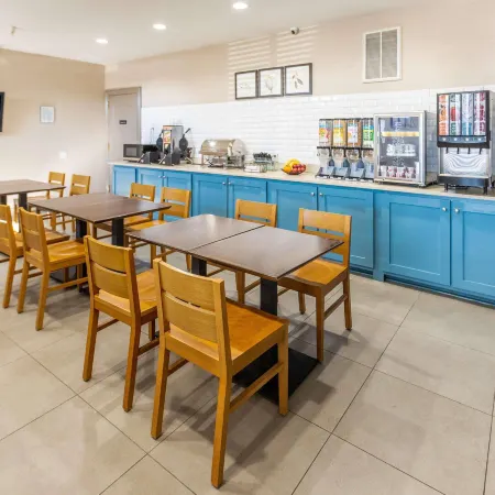 Country Inn & Suites by Radisson, Smyrna - Atlanta Northwest