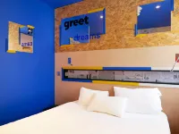 Greet Hotel Marseille Provence Aéroport Hotels in Vitrolles