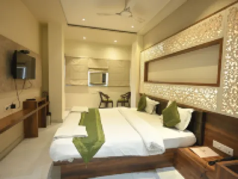 Hotel Saffron Hotels in Varanasi