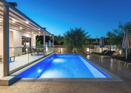 Amelia Residence