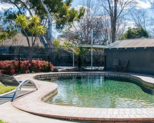 Central Caleula Motor Lodge Hotels in Orange