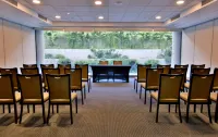 聖地亞哥機場航廈假日飯店 - SPA