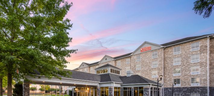 Hilton Garden Inn Winston-Salem/Hanes Mall Hotele w: Forsyth County