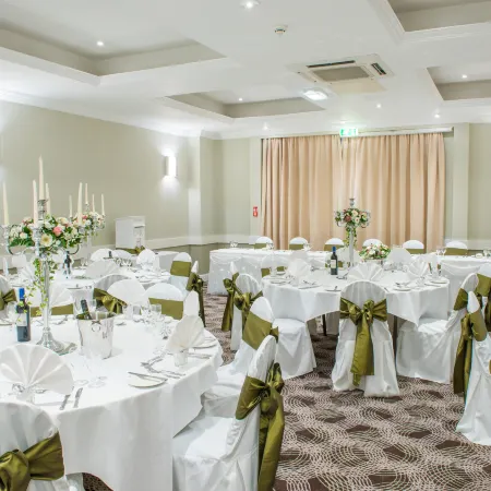 Holiday Inn Cardiff North M4 Jct 32 by IHG