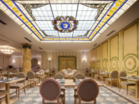 Dorma Reina Isabel Hotels in Avila