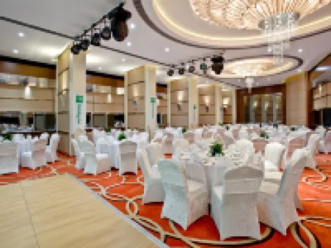 Holiday Inn ANKARA - KAVAKLIDERE by IHG โรงแรมในอังการา