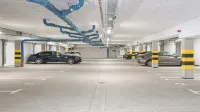 B&B HOTEL Leszno - Parkplatz