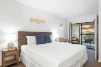 Lakefront Oasis Amazing Views!