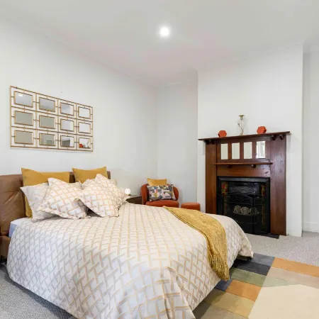 The Golden Key Henley Beach