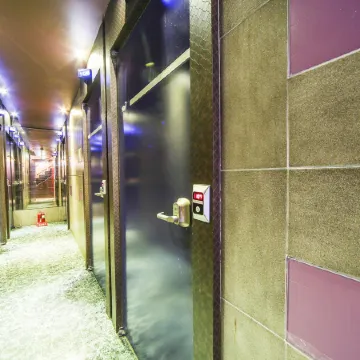 Hoegi Motel Отели рядом с достопримечательностью «Железнодорожная станция Хвеги»