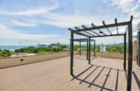 Brand New Loft Few Steps From The Beach