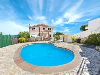 Villa in Lloret de Mar with Private Pool - Villas