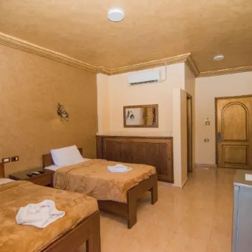 DahabHolidayHotel