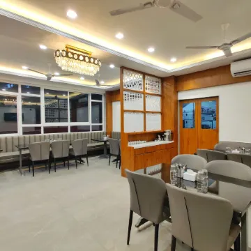Grand Shivneri Resort