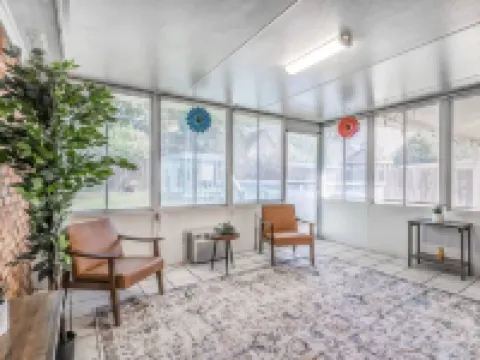 Crimson Creek Stayhouse Hotels in Cordova