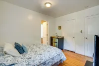 Serene Studio in SF Suburbs: Quiet + Cat Friendly!