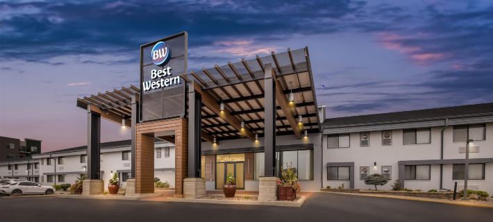 Best Western West Towne Suites Hotels in Madison