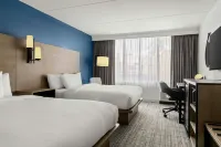 City Express by Marriott Charlotte South End Hotels near Park Square
