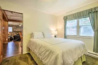 Spacious Apt w/ Yard: 3 Mi to Windham Mountain -  Privatzimmer