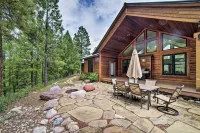 Pagosa Springs Home w/ Patio, Grill & Hot Tub! - 3 estrellas
