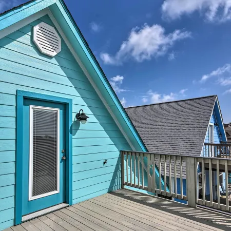 Surfside Beach Family Home 2 Blocks to Gulf!
