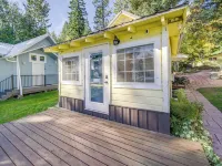 Newport Cabin on Diamond Lake w/ Private Boat Dock Hotele w: Pend Oreille County