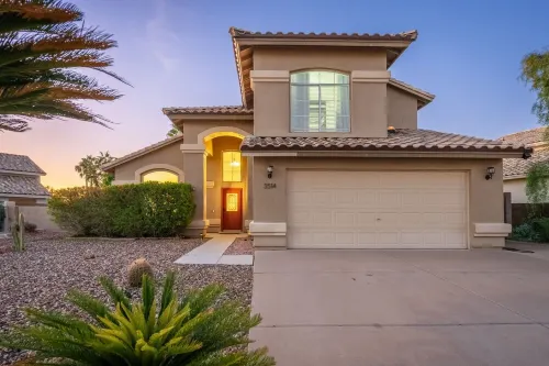 Saguaro Retreat: Heated Pool, Sauna, Spa, Golf, Pool Table, MSG Chair,Sleeps 14