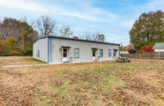 Near Universities: Family Condo in Mcrae! Hotels in 