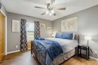 1/2 Mi to Lake! Traverse City Retreat w/ Dock