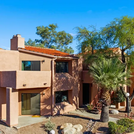 Saguaro Lodge Luxury comfort in Tucson