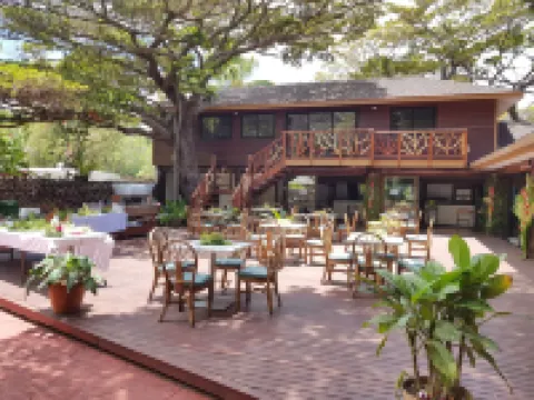 Hotel Kou Bugny クトのホテル