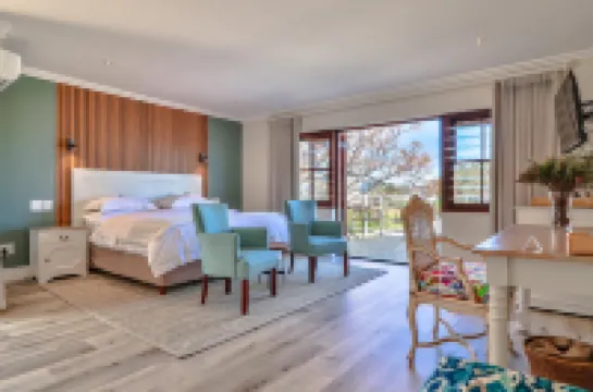 Lavender Manor Guest Lodge