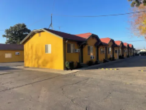Oak Motel Modesto CA