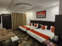 Hotel Maha Luxmi Palace - مطابخ
