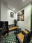 Nineties Homestay - Hostels