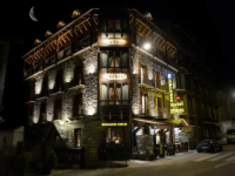 Hotel Pradas Ordesa Hoteles en Broto