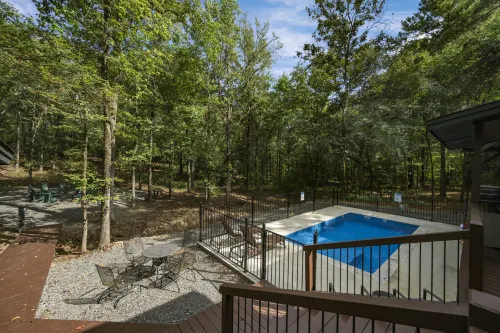 Wine Time Luxury Family Retreat with Heated Pool Hot Tub 4 King Suites Near Broken Bow - Apartments