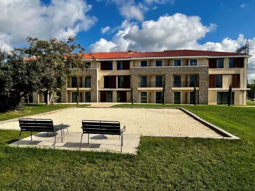 Ibis Styles Cabriès Aix-En-Provence TGV