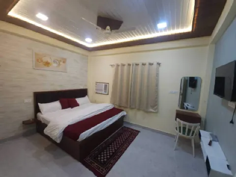 The Trishul Stay Hotels near Shri Kashi Vishwanath Temple