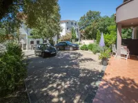Apartments Alin - parking