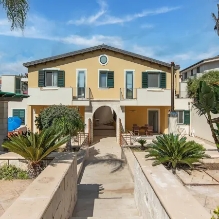 Simplistic Apartment in Reitani Near Lido Beach