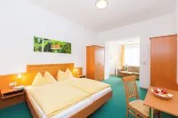 Naturhotel Schloss Kassegg - parking