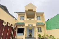 OYO 95136 Jec Plumbon Homestay Syariah Hotels in Banguntapan