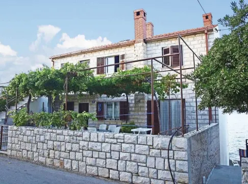 Apartments Sova