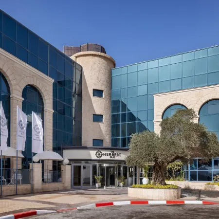 The Herbert Eilat