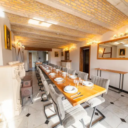 Villa les Charmes - Premium Villa with Pool for 20 Guests