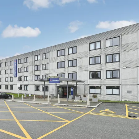 Travelodge Bradford South
