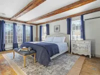 Spacious Farmhouse Near the Beach Circa 1860 Hotels in Biddeford