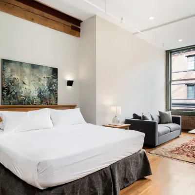Block House Hotels near Vancouver ChinaTown